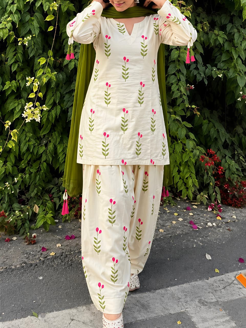 White Floral Printed Kurta Palazzo Set with Dupatta