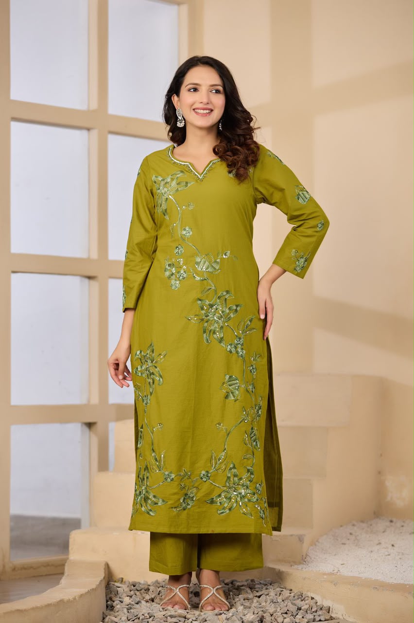 💕💝🦋🥰 look  stylish and affordable with our new  beautiful embroidered kurta set perfect for your wardrobe and Kitty party look stylish & charming ☺️ 🫶🏻