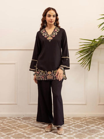 New LAUNCHING CORD-SET  BRAND SHOWROOM PIECE